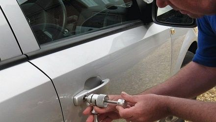 Відкриття замків, авто, сейфів Дніпро