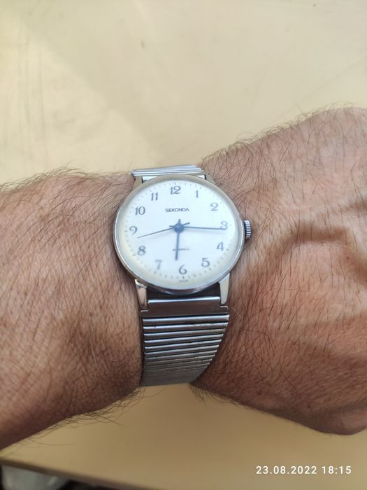 Годинник SEKONDA