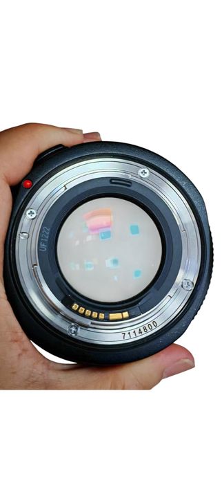 Canon EF 50mm f/1.2 L USM