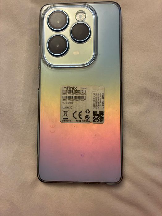 Smartfon Infinix Hot 40 Pro