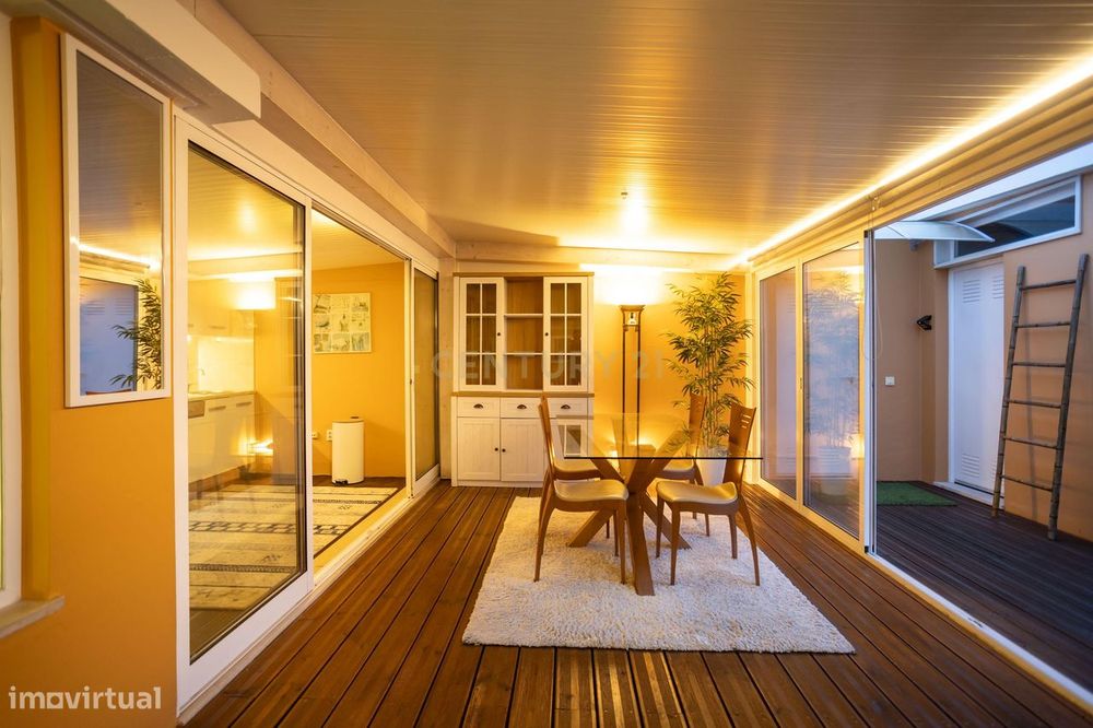 Um Apartamento com Alma de Moradia ; T3+1 + Terraço de 143 m²