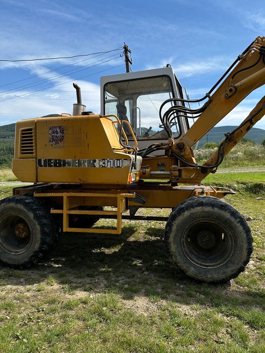 Екскаватор Liebherr A310 1993р. в супер стані