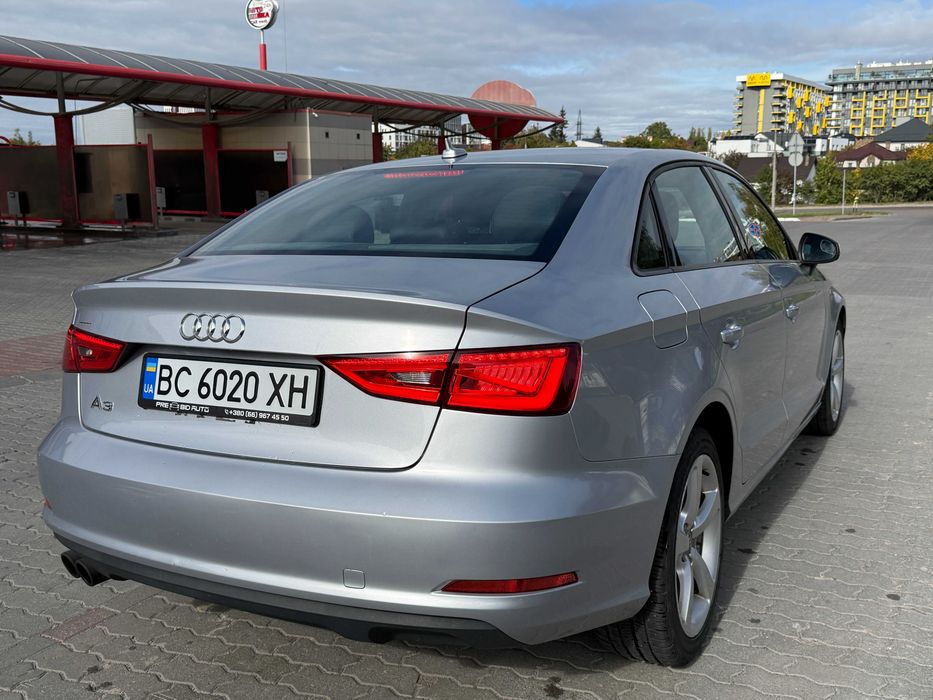 продаж авто Audi A3 2014