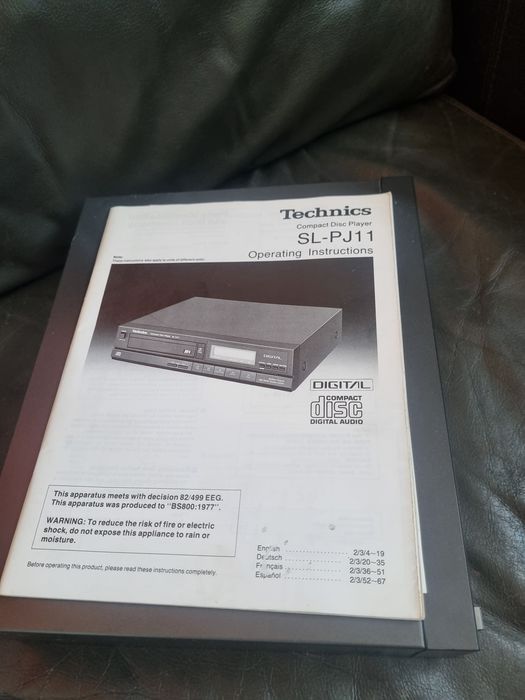 Leitor de CD Technics sl-pj11