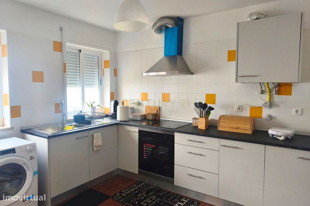 Oportunidade de Arrendamento em Portalegre: Apartamento T3 Mobilado (