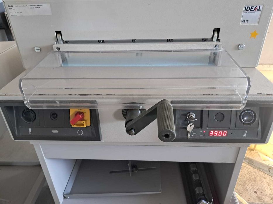 Guilhotina ideal 4215