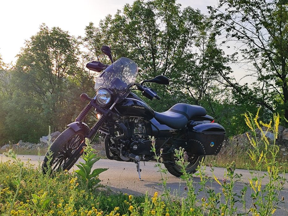 bajaj avenger 220 cruise