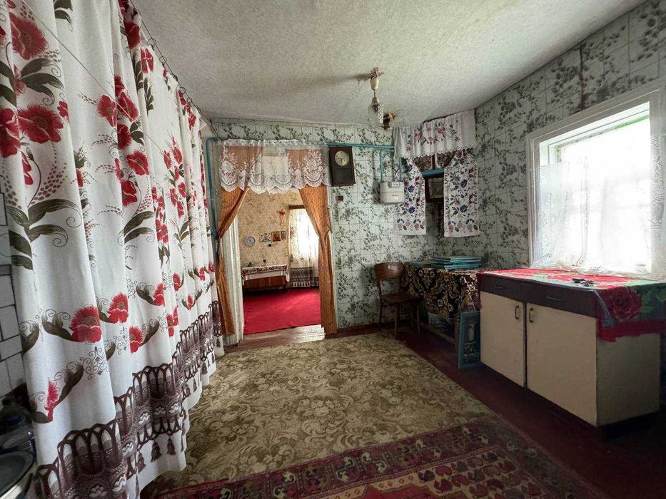 Будинок в селі Гориця