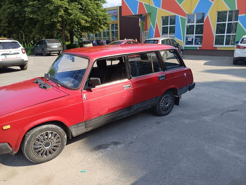 Автомобиль ВАЗ 2104