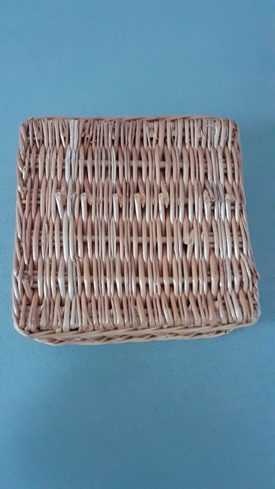 Cesto para o pão em vime da Ilha da Madeira