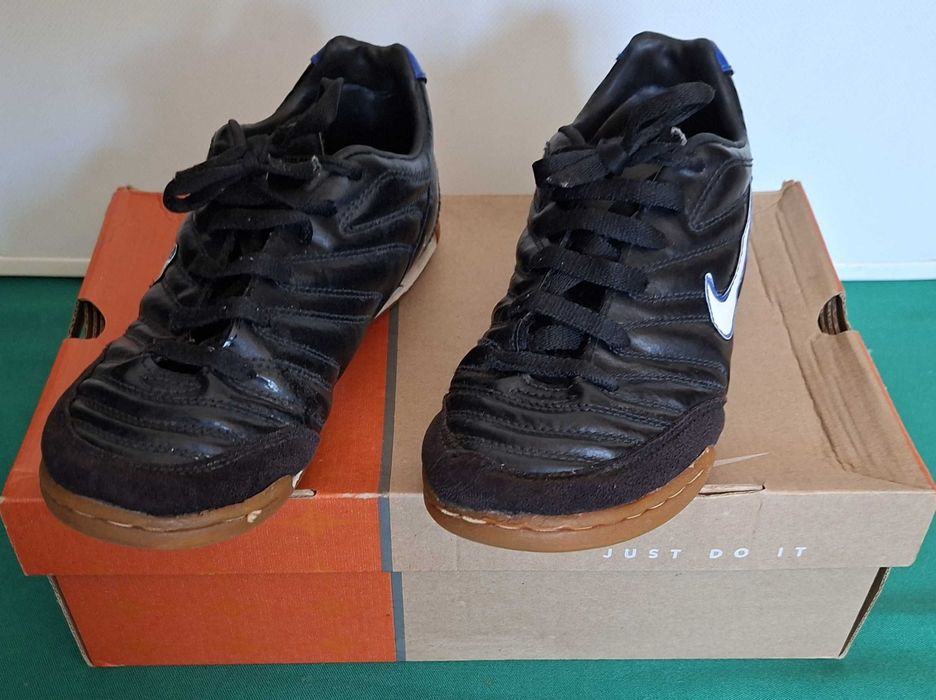 Ténis Nike Tiempo vintage - 37,5 (36)