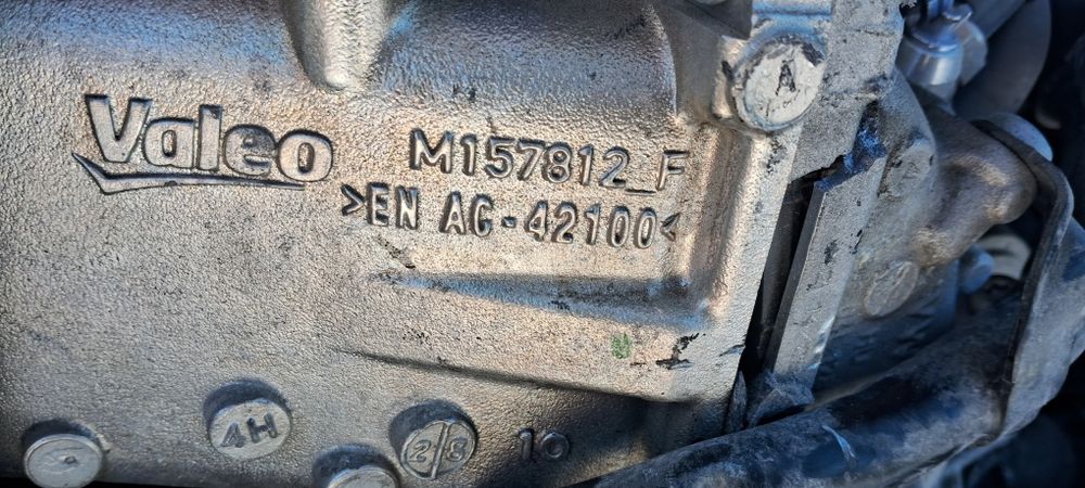 Впускной колектор VOLKSWAGEN PASSAT, JETTA 2.0 TDI