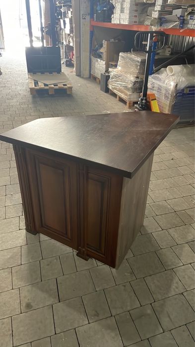 Кутовий стіл офісний 2 шт