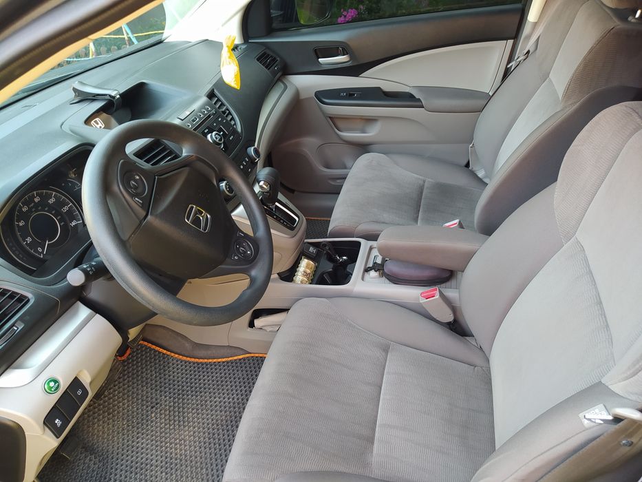 Продам Honda C-RV 2014