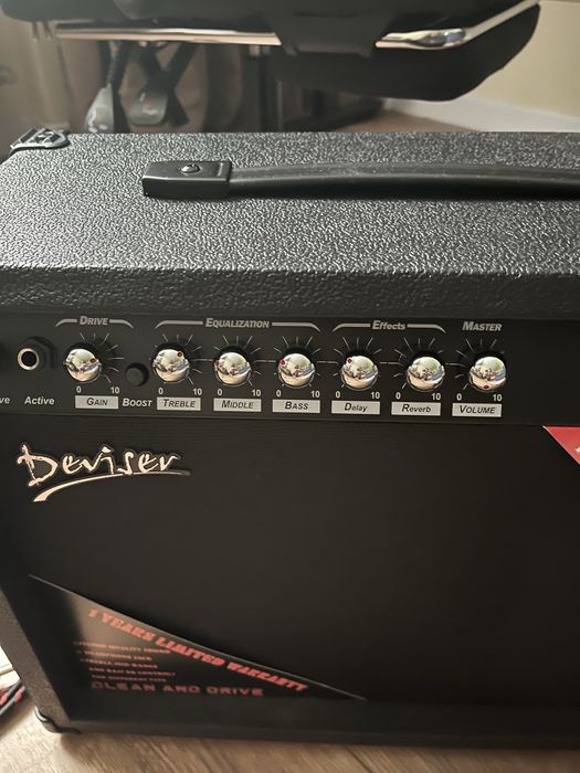 Комбопідсилювач Deviser TG-40R