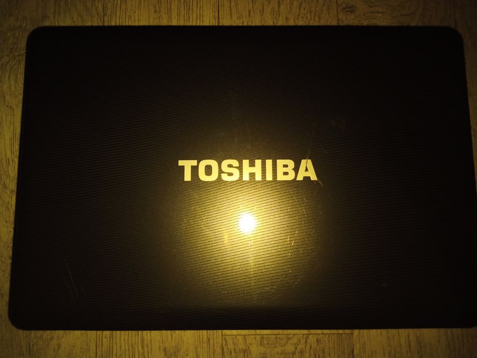Ноутбук Toshiba L500
