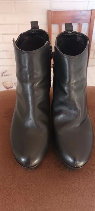 Botki na wysokiej platformie