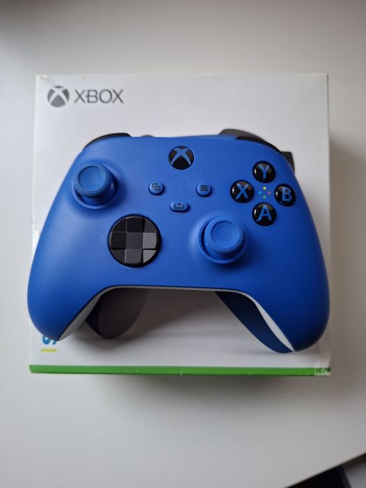 Comando PC/Xbox Wireless Azul e Branco