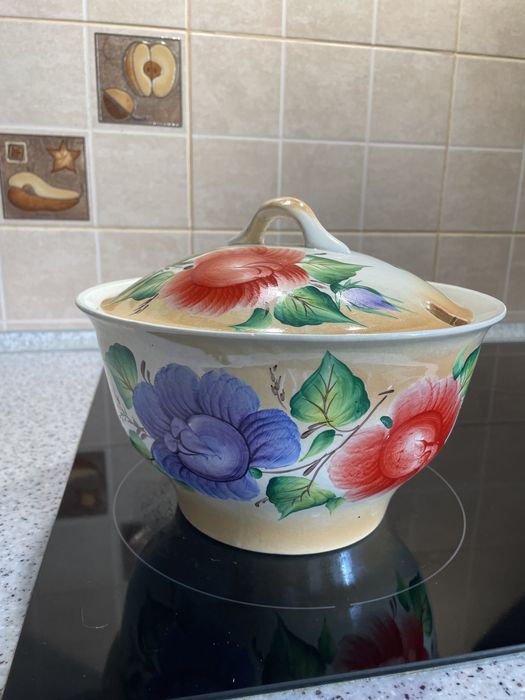 Керамическая супница