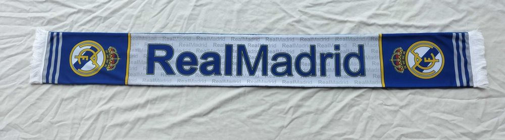szalik szal REAL Madrid new nowość