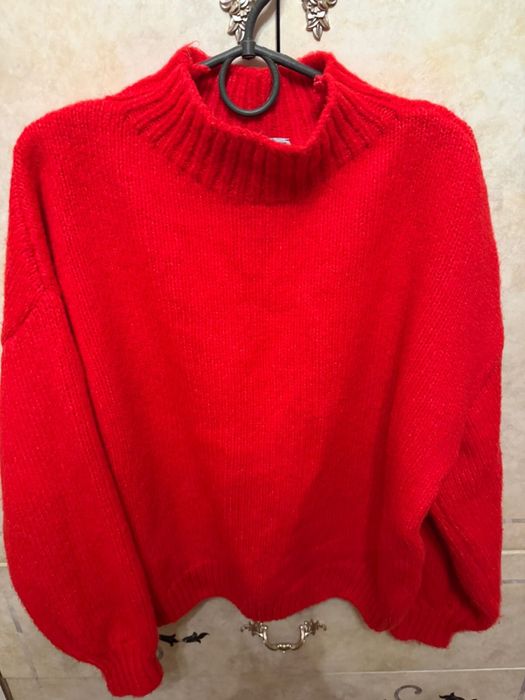 Червоний жіночий светр Leman
