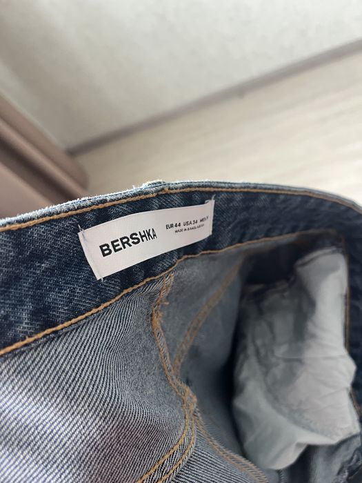 Чоловічі джинси Bershka