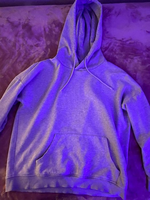 серый свитшот женский