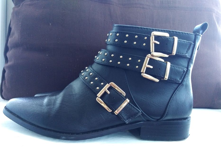 Черевики жіночі чорні