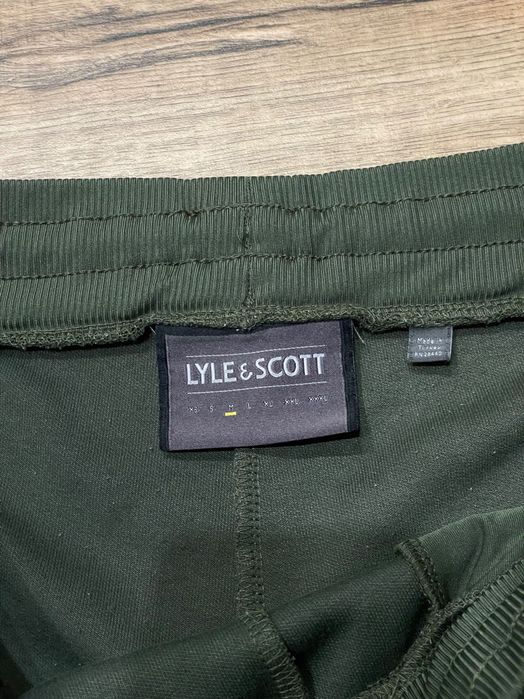 Шорти Lyle&Scott M лайл скот
