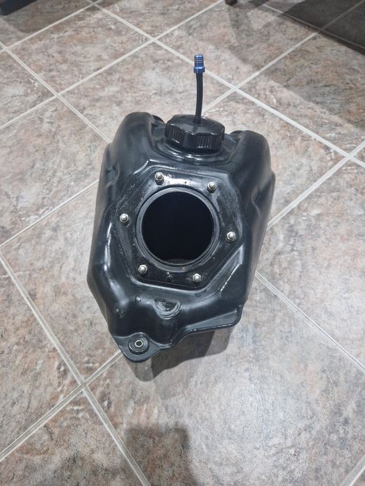 Depósito original yfz450r