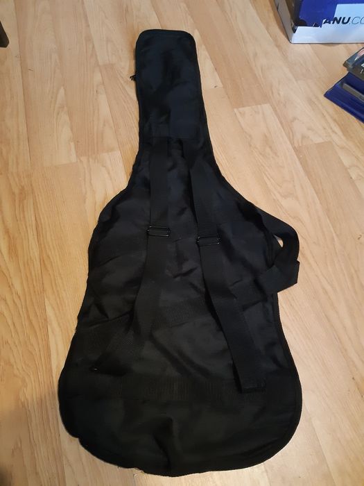 Ibanez futerał super stan