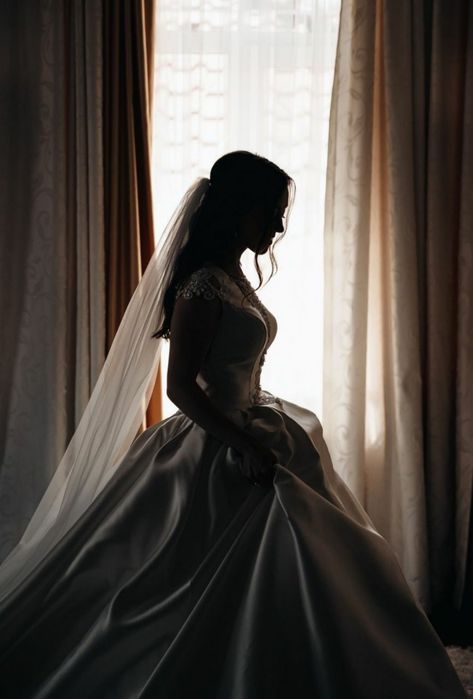 Весільна сукня (невінчана)