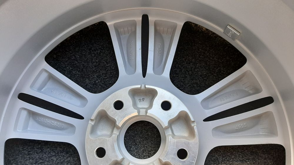 Диск Hyundai IX35-Tucson 5x114.3 R17 оригінал