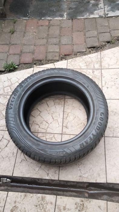 Шина 225/55 R17 2017року
