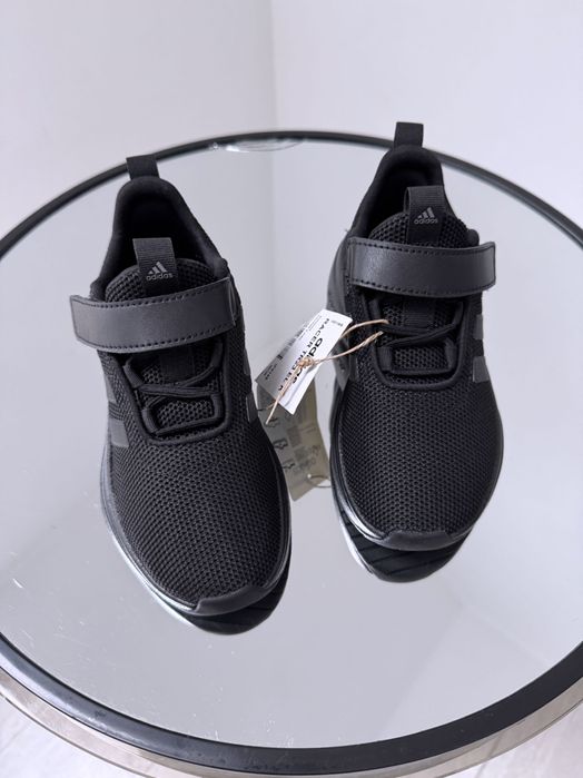 Легчайшие кроссовки на липучках Adidas RACER 28/30р