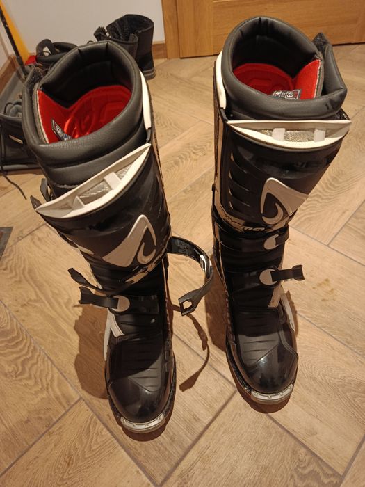 Buty motocyklowe Forma Predator rozmiar  49