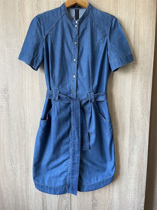 Платье hugo boss s-m