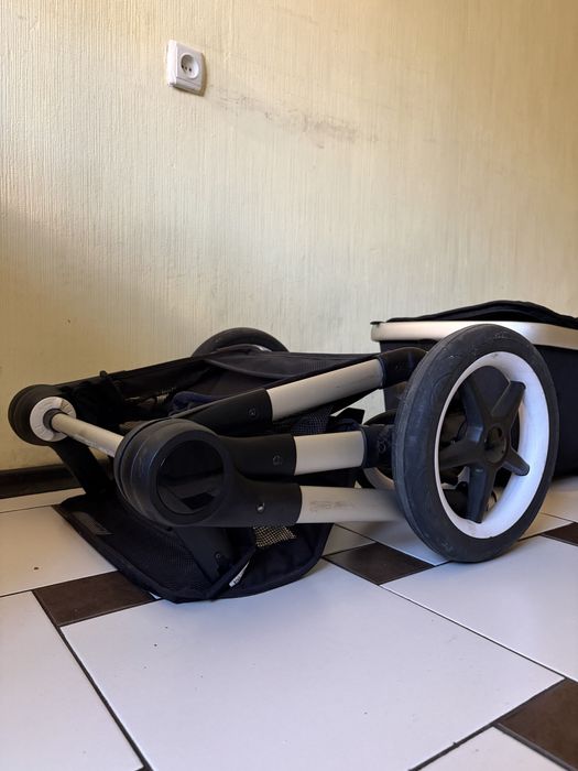 Візочок Bugaboo FOX 2