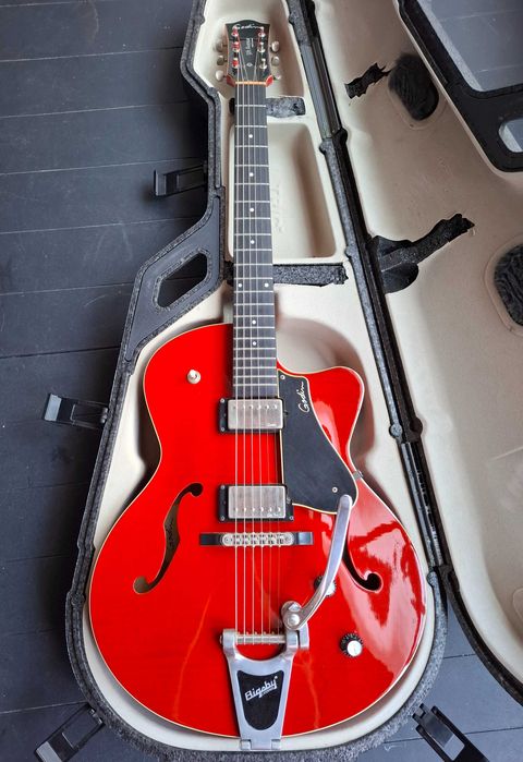 Godin 5th Avenue Uptown GT (OPORTUNIDADE)