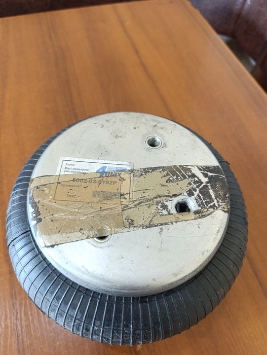 Пневмоподушка універсальна, ( пневморесора ) , діаметр 215 мм