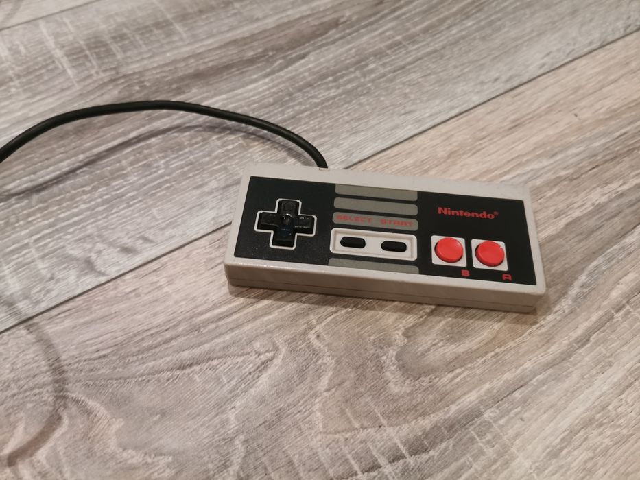Consola Nintendo NES Retro