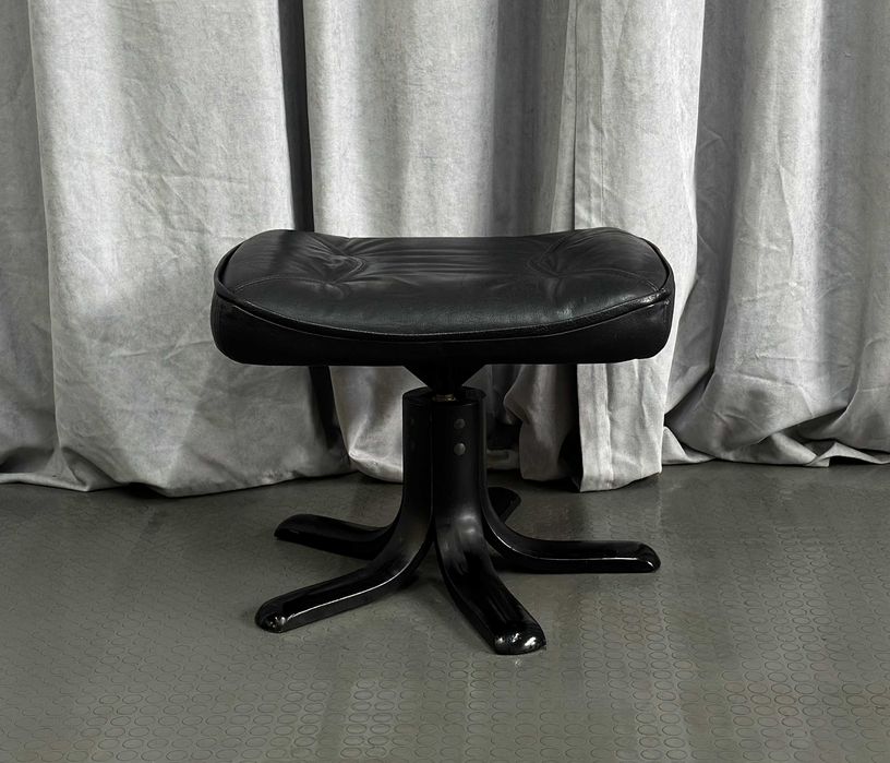 Чорний шкіряний пуф-підніжка/отаманка/шкіряні меблі/пуфи з Європи