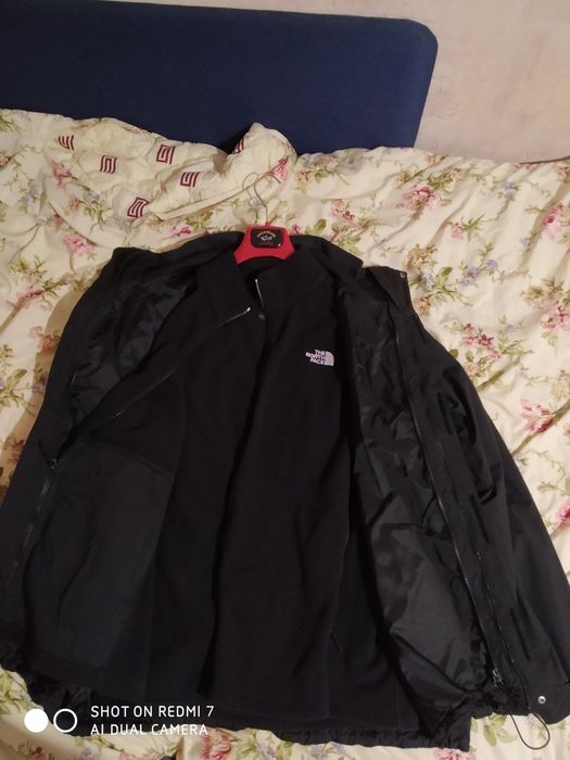 Спортивна куртка