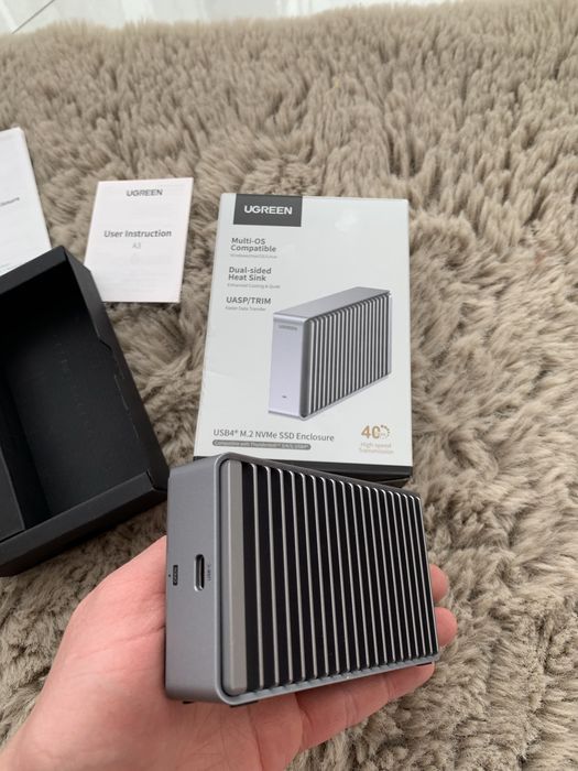Зовнішній корпус UGREEN USB4 для SSD M.2 NVMe (до 40Gbps)