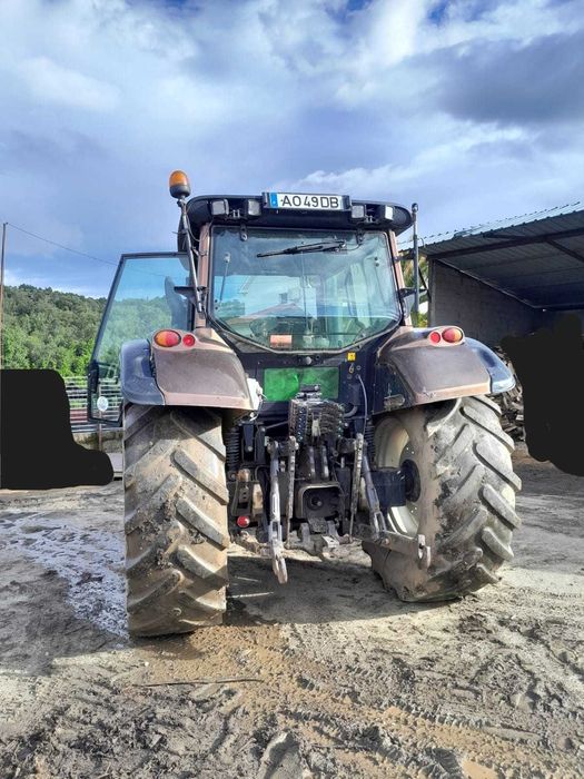 Tractor VALTRA N 142 D