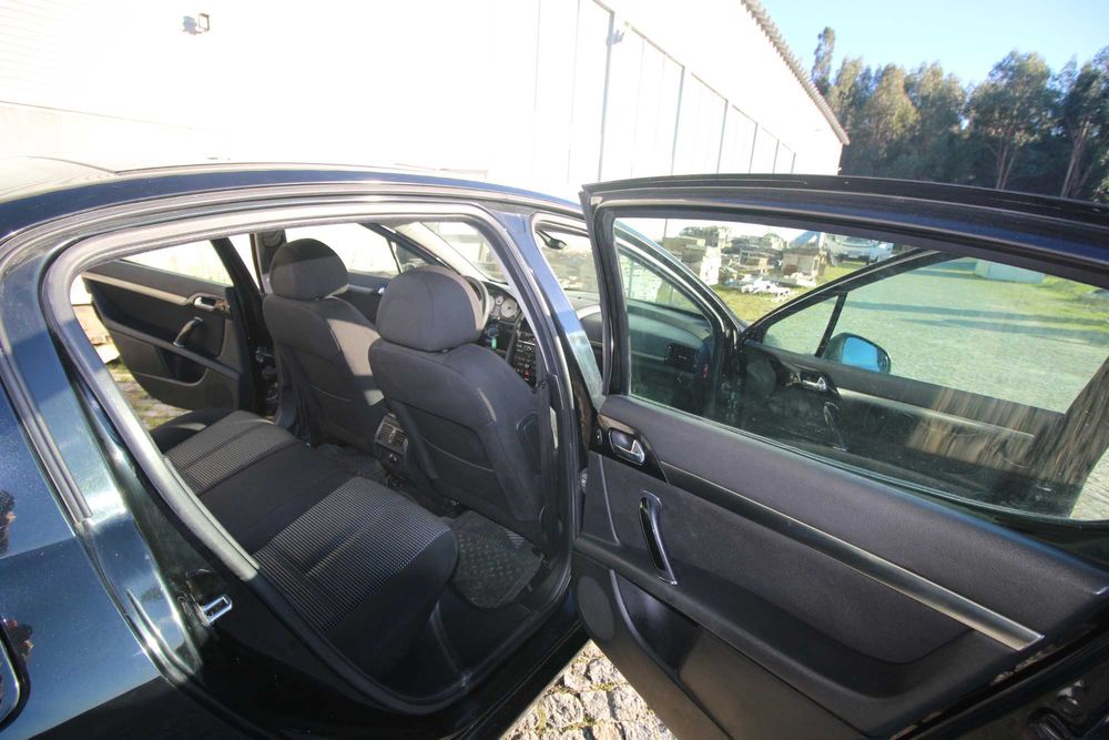 Peugeot 407 HDI Premium Como Novo super econômico motor 1600