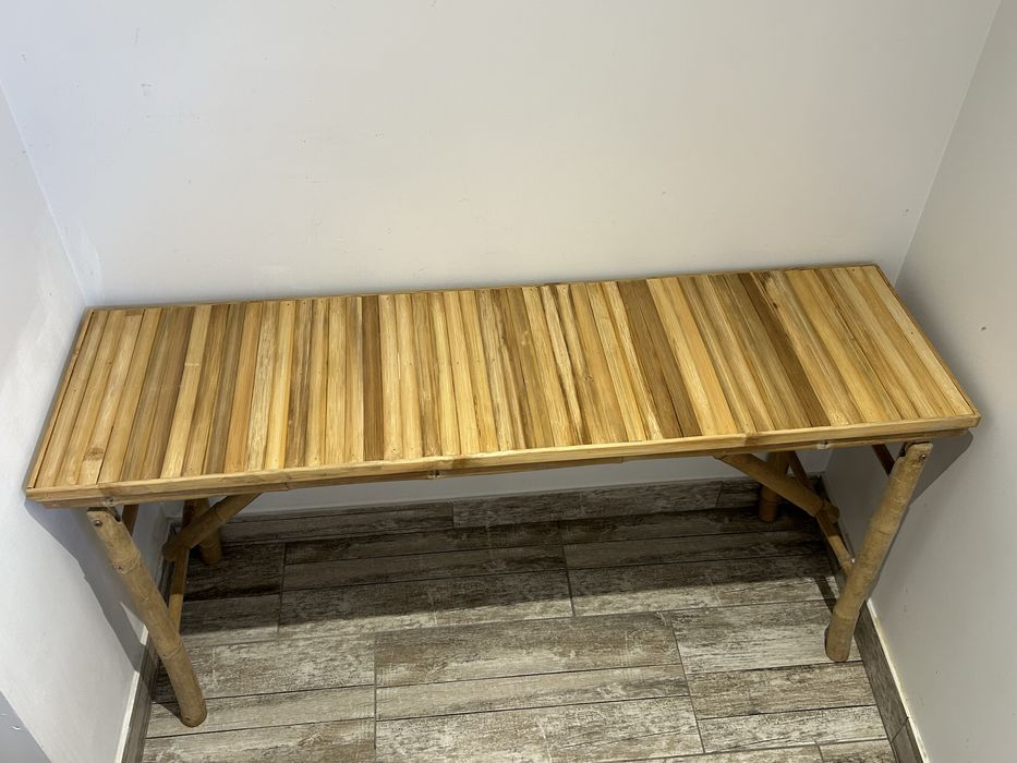 Consola de entrada bambu