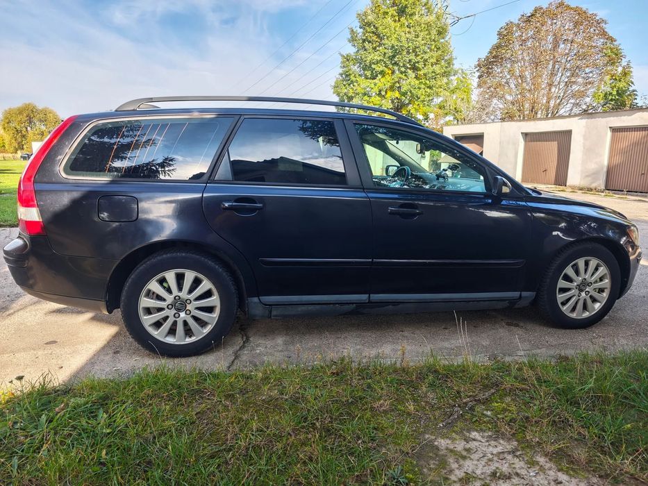 Volvo V50