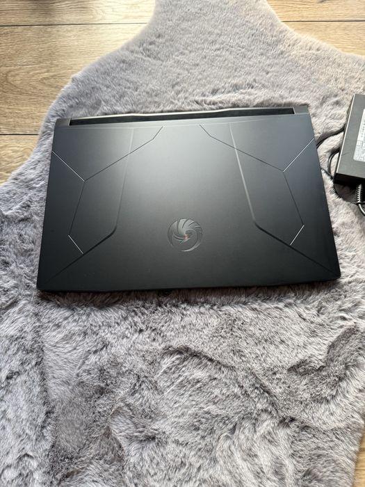 Laptop msi bravo 15 ryzen 5000series