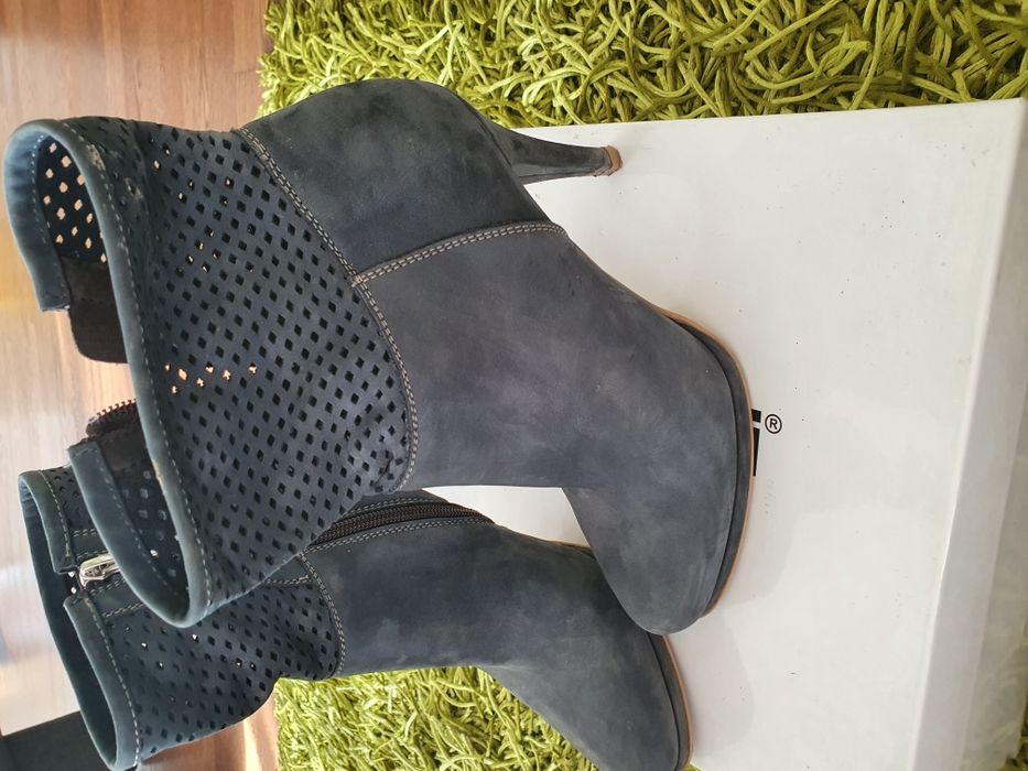 Botki Gino Rossi rozmiar 38